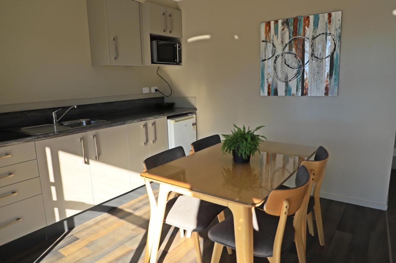 Lakes Edge Holiday park 3*
